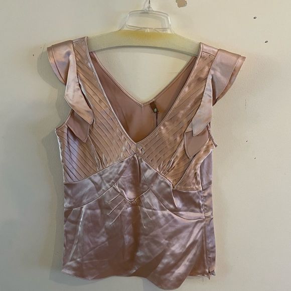 Mint V-Neck Pintuck Top - Picture 3 of 7